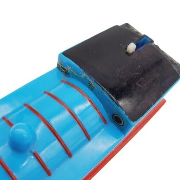 Thomas The Tank Engine Battery Powered 4-inch Train - Picture 6 of 7